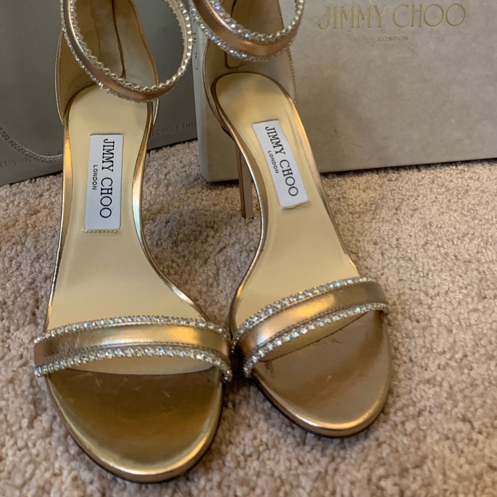 Like new Jimmy Choo Gold Heels - Picture 4 of 15